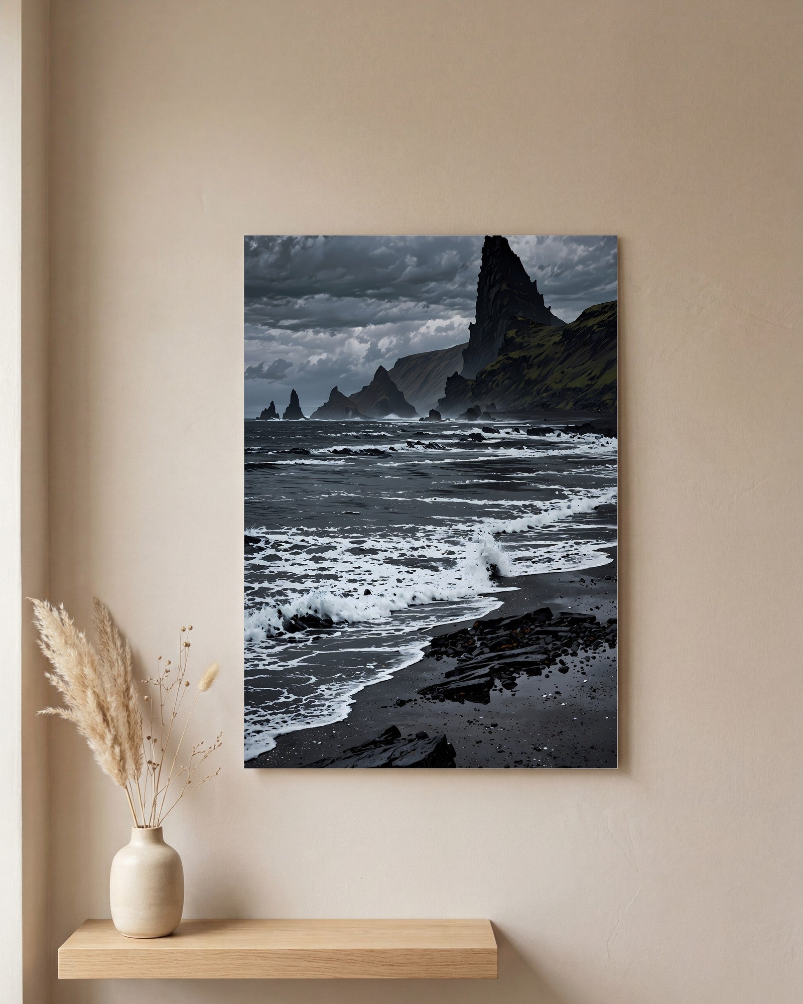 Affiche Plage de Sable Noir, mockup sur un mur epure, Muchimura