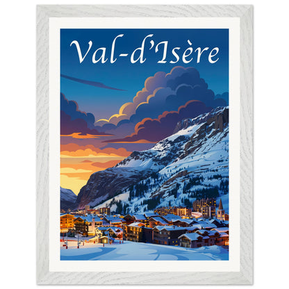 Affiche Val d'Isère - Encadrée, cadre blanc 30x40 cm